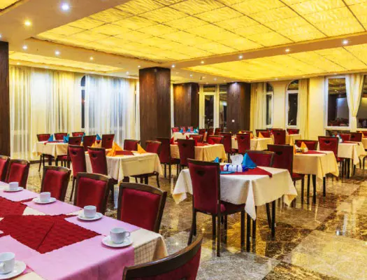 Arta Hotel Qeshm